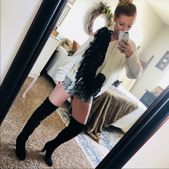 Accessories - knit b+w infinity scarf